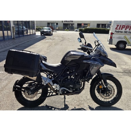 BENELLI TRK 502 X